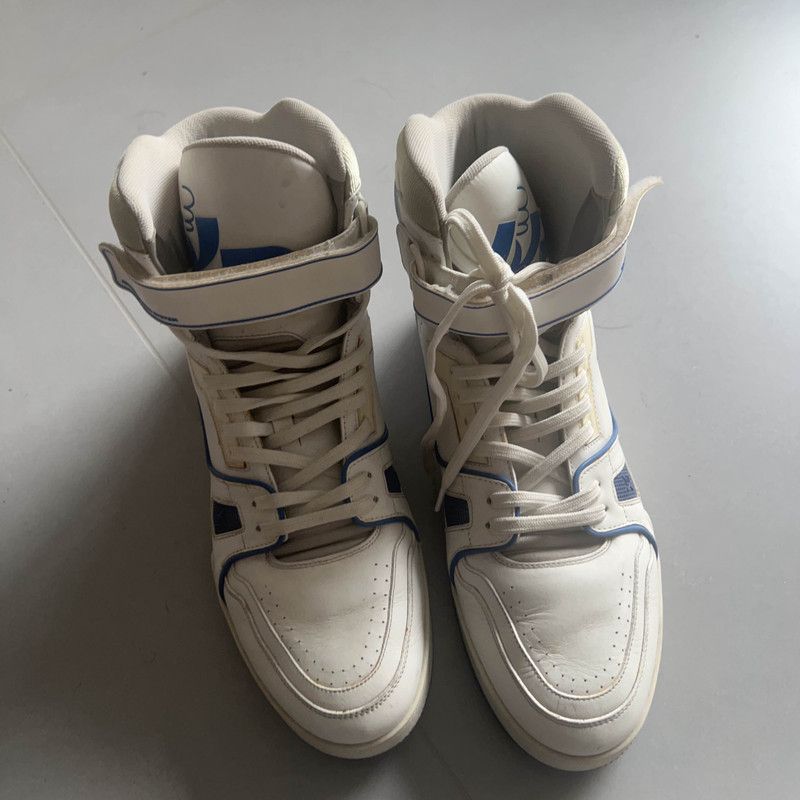 Louis Vuitton Louis Vuitton Trainer Blue and White High-top Sneakers 0079 Size US 9 / EU 42 - 2 Thumbnail