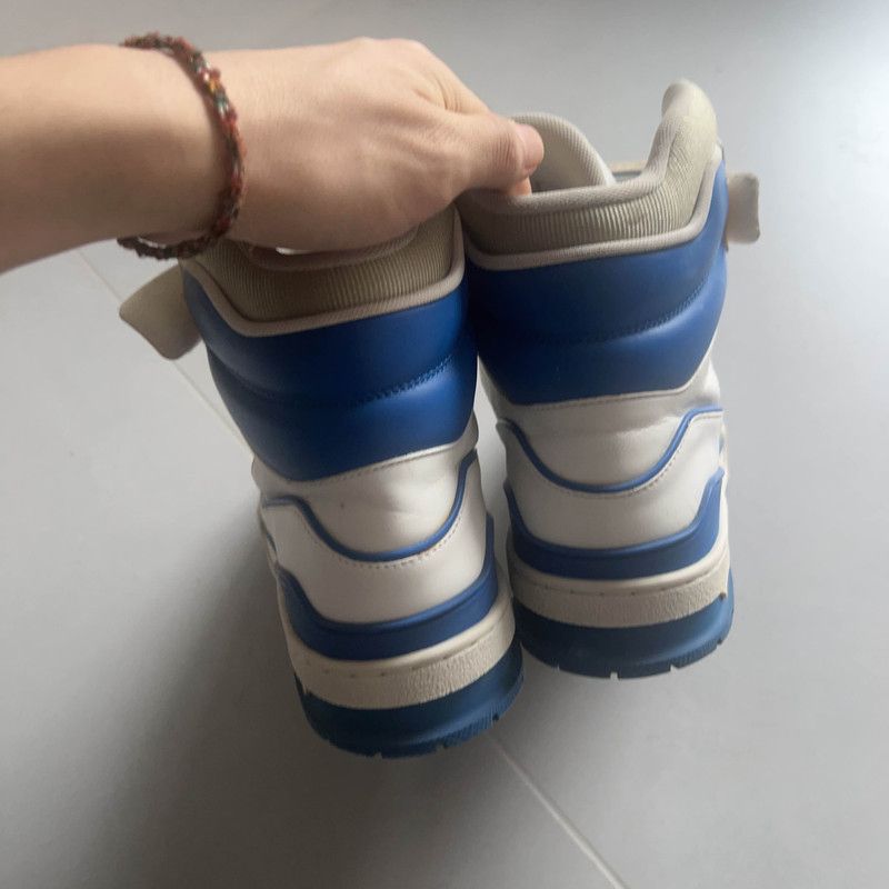 Louis Vuitton Louis Vuitton Trainer Blue and White High-top Sneakers 0079 Size US 9 / EU 42 - 3 Thumbnail