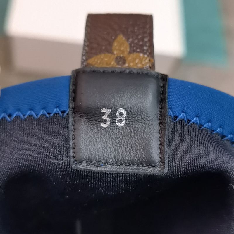 Louis Vuitton Louis Vuitton Blue and White Sports Sneakers 0079 Size US 7.5 / EU 40-41 - 5 Thumbnail