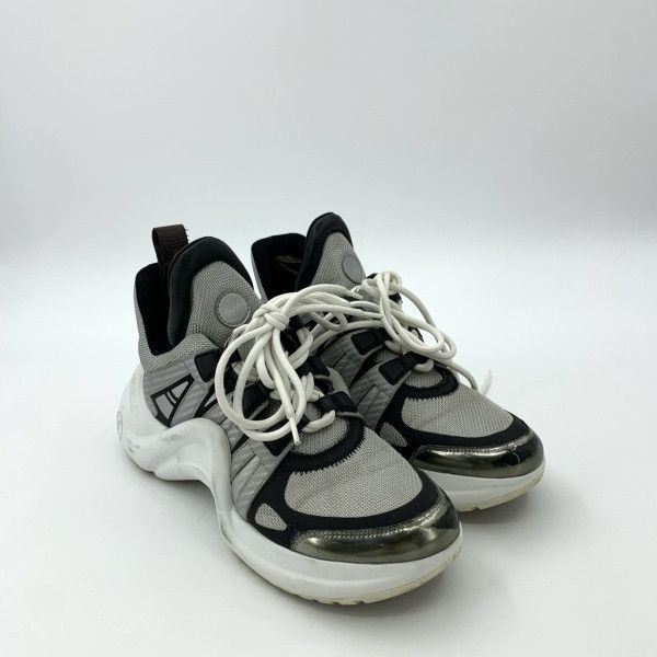 Louis Vuitton Louis Vuitton Silver Gray Dad Sneakers 0079 Size US 7.5 / EU 40-41 - 2 Thumbnail