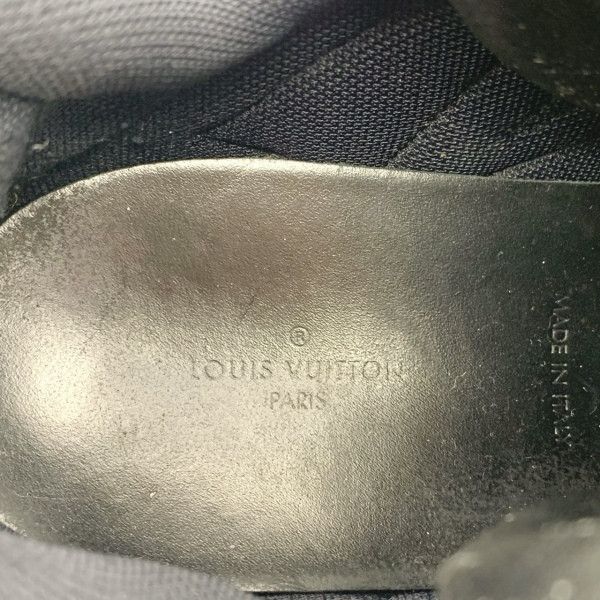 Louis Vuitton Louis Vuitton Silver Gray Dad Sneakers 0079 Size US 7.5 / EU 40-41 - 7 Thumbnail