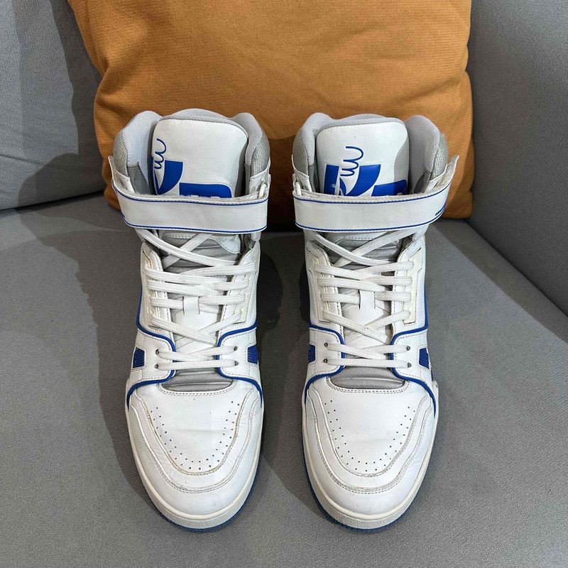 Louis Vuitton Louis Vuitton Trainer Stylish Sneakers in Blue and White 0079 Size US 8.5 / EU 41-42 - 2 Thumbnail