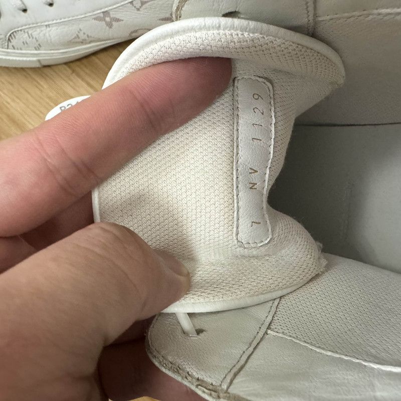 Louis Vuitton Louis Vuitton Tattoo Monogram High-Top Sneakers 0079 Size US 8 / EU 41 - 5 Thumbnail