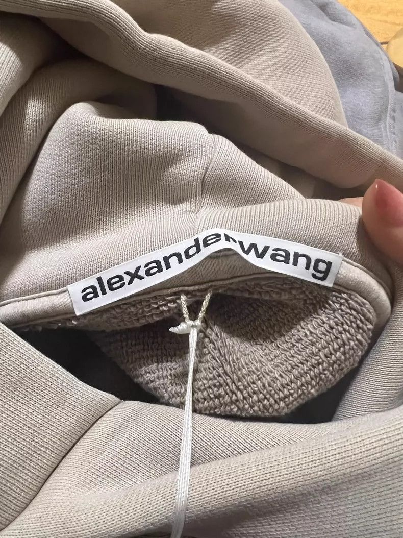 Alexander Wang Alexanderwang embossed milk tea color hoodie Size S / US 4 / IT 40 - 5 Thumbnail