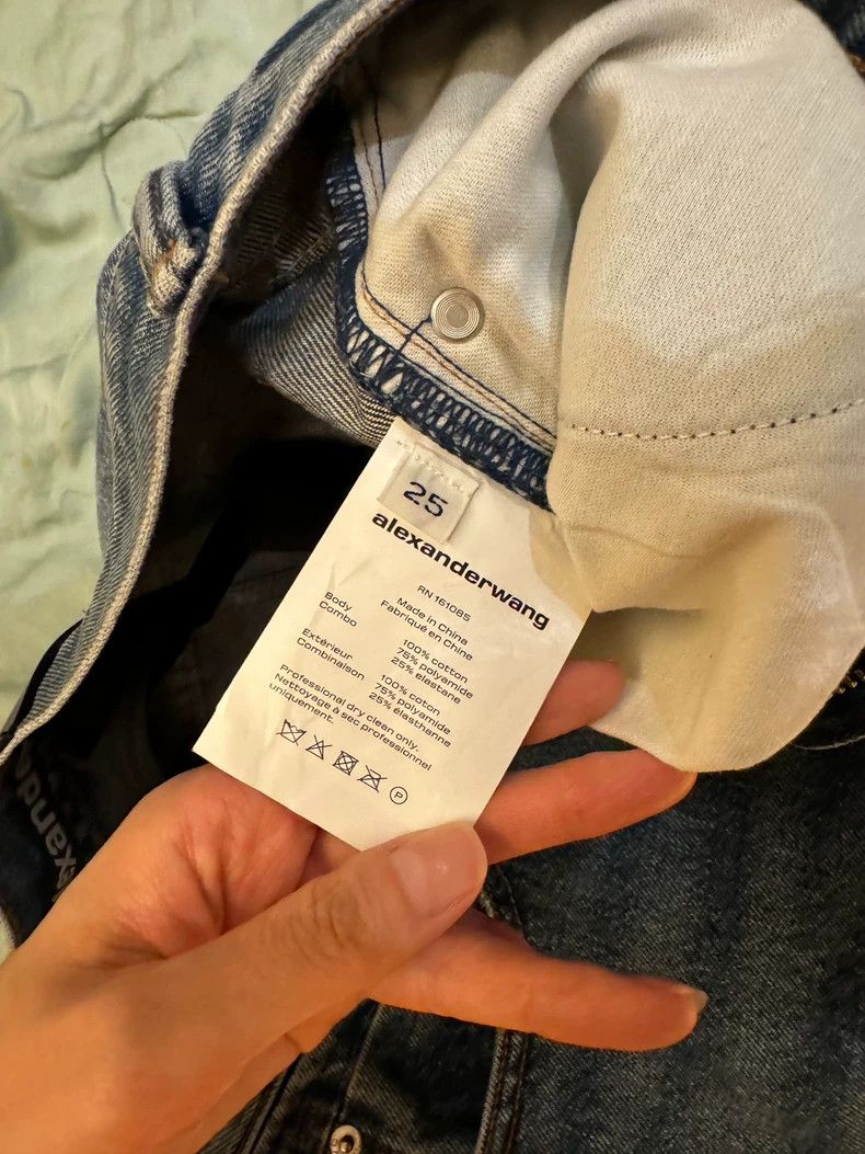 Alexander Wang Denim Shorts with Belt Detail Size 26" / US 2 / IT 38 - 3 Thumbnail
