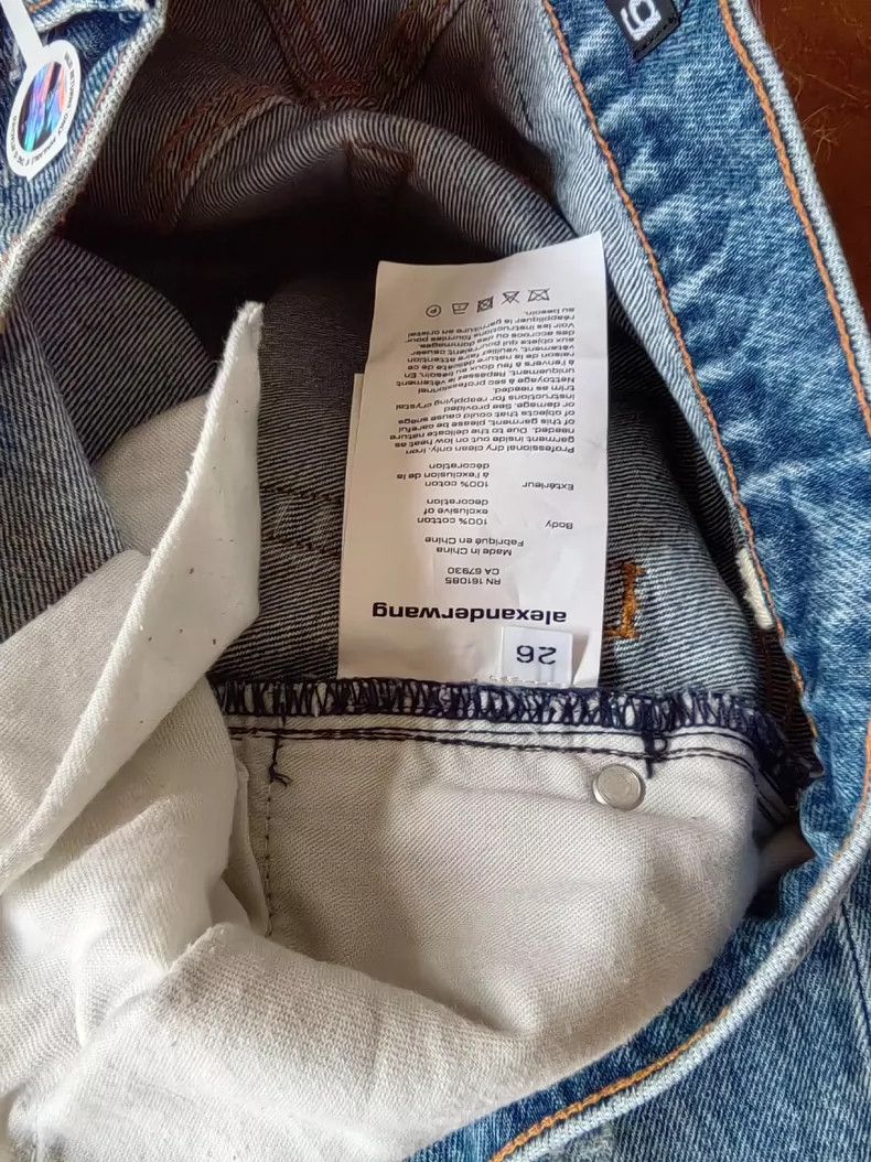 Alexander Wang Alexander Wang Distressed Logo Jeans Size 25" / US 0 / IT 36 - 4 Thumbnail