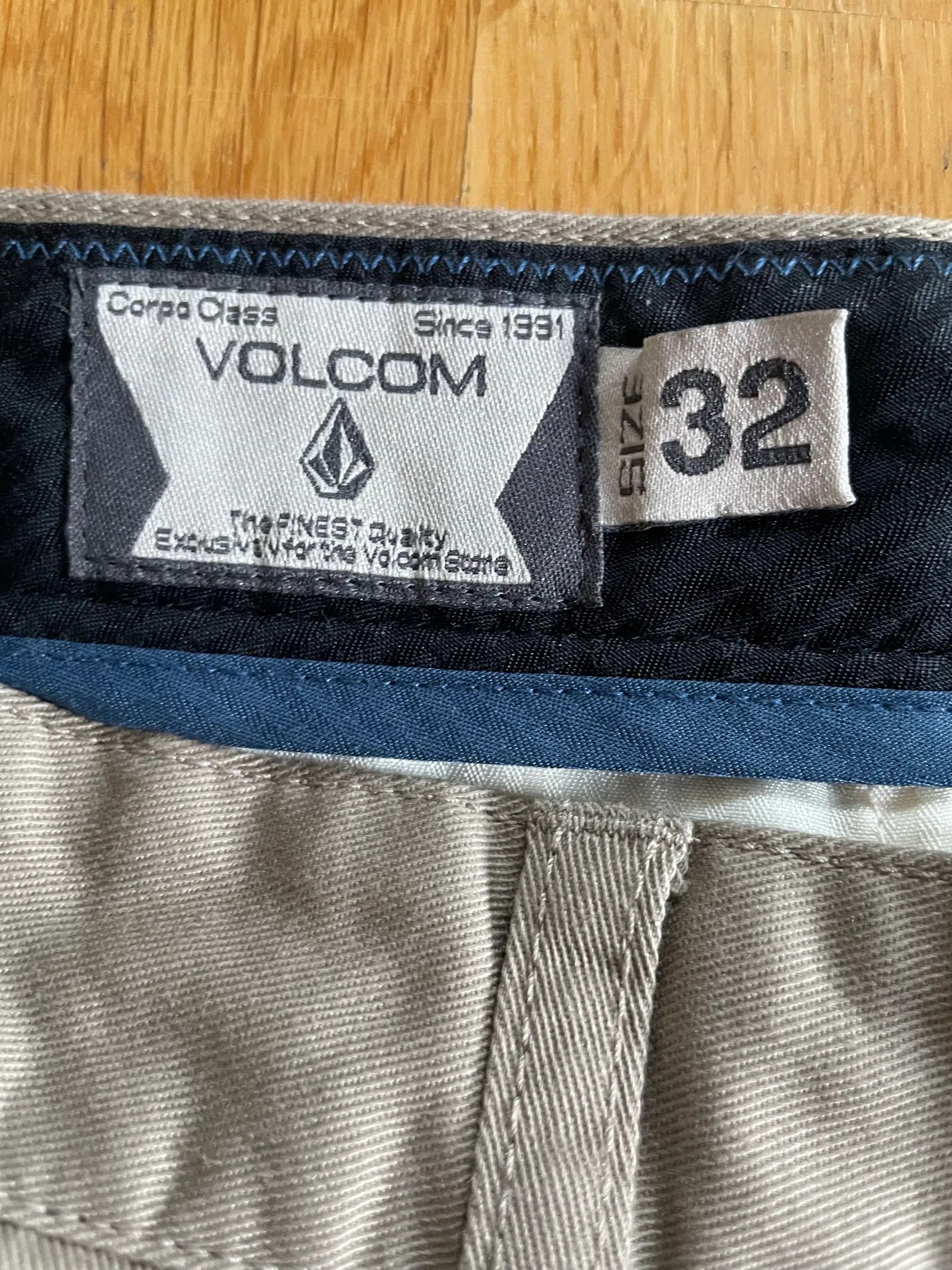Volcom Volcom Volcom Frickin Modern Chinos Pants Size US 32 / EU 48 - 2 Thumbnail