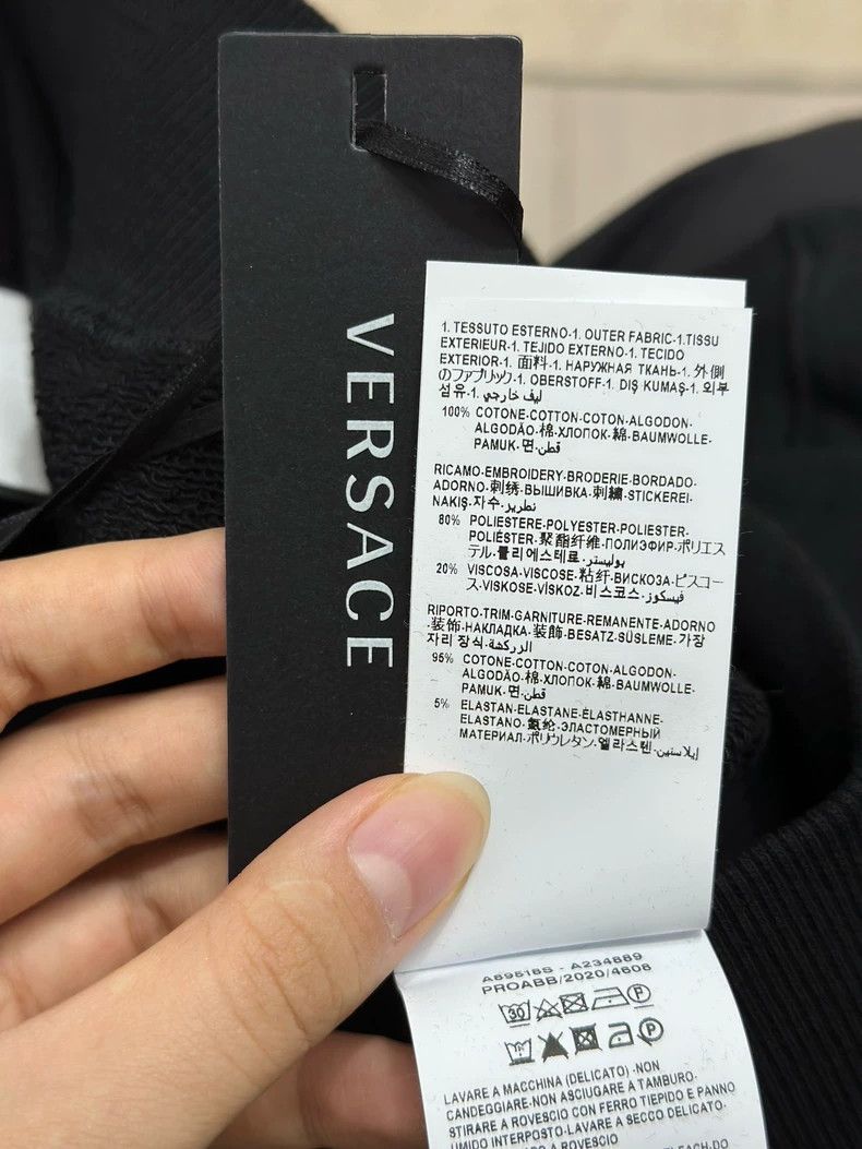 Versace VERSACE Black Embroidered Crewneck Sweatshirt - dmc Size US M / EU 48-50 / 2 - 6 Thumbnail