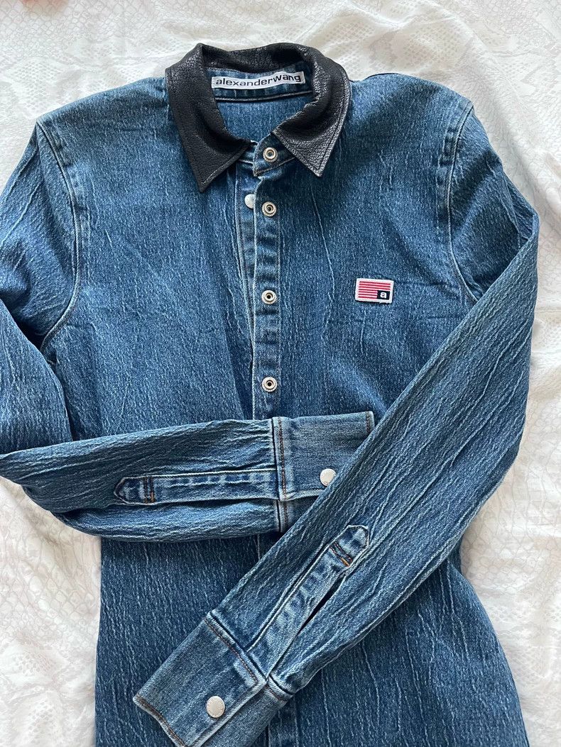 Alexander Wang Alexanderwang Denim Shirt with Leather Collar Size M / US 6-8 / IT 42-44 - 3 Thumbnail