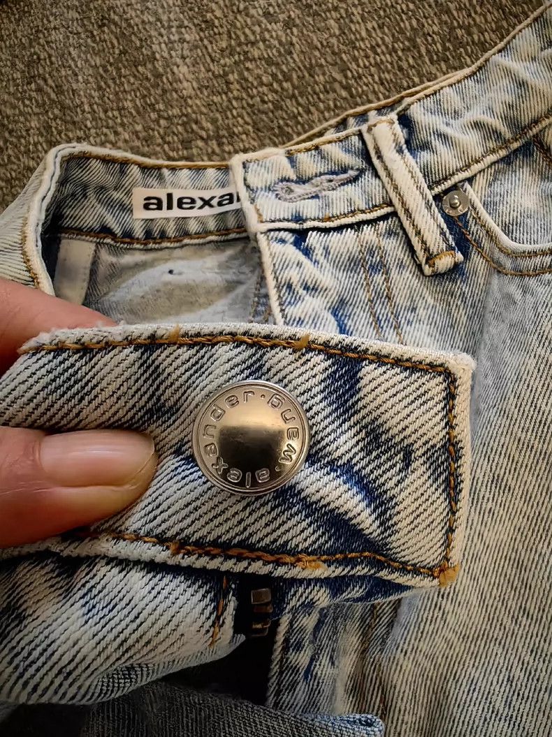 Alexander Wang Alexander Wang Distressed Blue Jeans Size 26" / US 2 / IT 38 - 3 Thumbnail