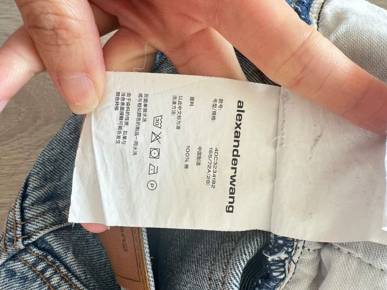 Alexander Wang Alexander Wang Classic Mid-Rise Straight Jeans Size 28" / US 6 / IT 42 - 7 Thumbnail