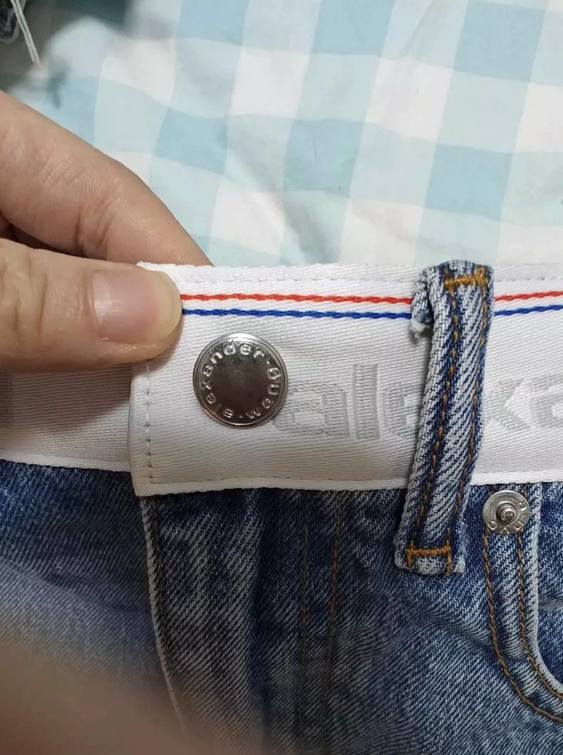 Alexander Wang Alexander Wang Classic Denim Shorts Size 25" / US 0 / IT 36 - 2 Thumbnail
