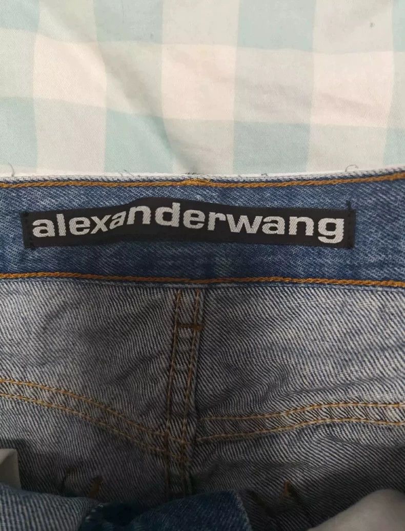 Alexander Wang Alexander Wang Classic Denim Shorts Size 25" / US 0 / IT 36 - 3 Thumbnail
