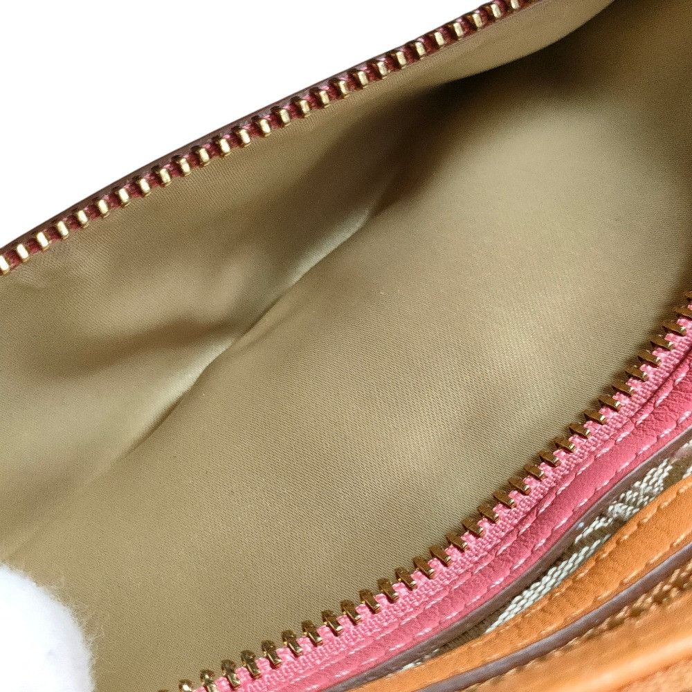 Coach Coach Coach Signature Canvas Pochette Others Handbag DUTY FREE for USA Size ONE SIZE - 14 Thumbnail