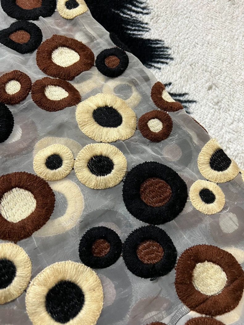 Comme des Garcons Comme des Garcons Embroidered Donut Dress - dmc Size US M / EU 48-50 / 2 - 4 Thumbnail