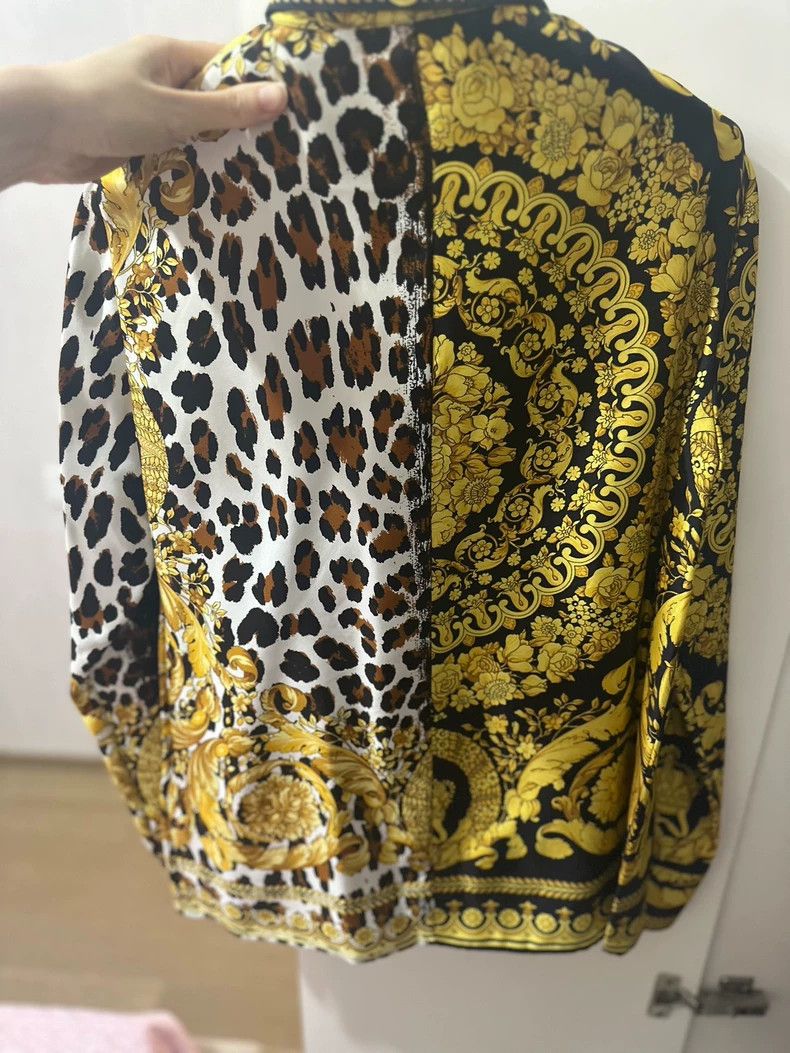 Versace Versace Silk Button-Up Shirt - dmc Size US M / EU 48-50 / 2 - 4 Thumbnail