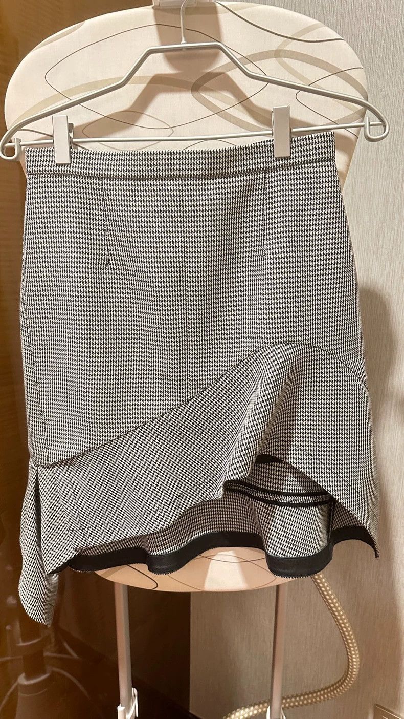 Alexander Wang Alexander Wang Houndstooth Mini Skirt Size 28" / US 6 / IT 42 - 5 Thumbnail