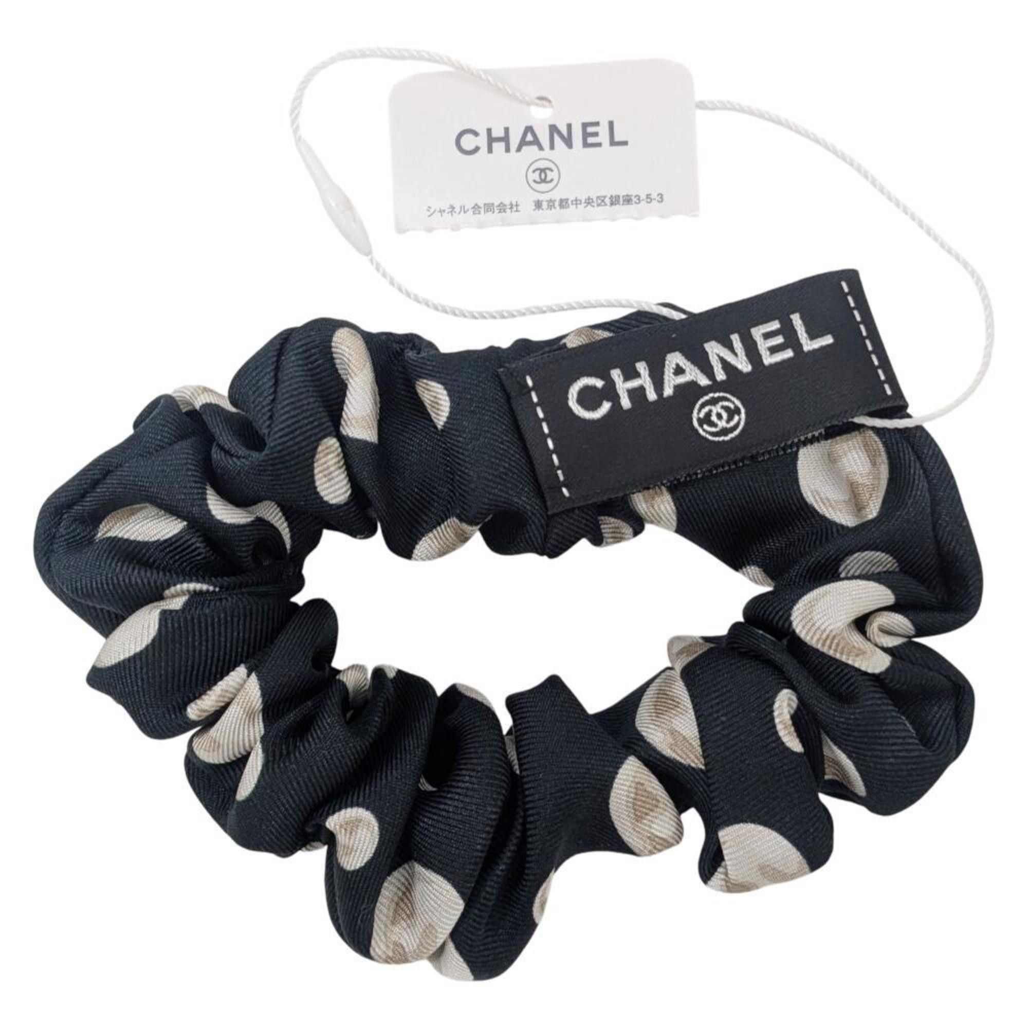 Chanel CHANEL Scrunchie Black Polka Dot Hair Accessory for Women Size ONE SIZE - 4 Thumbnail