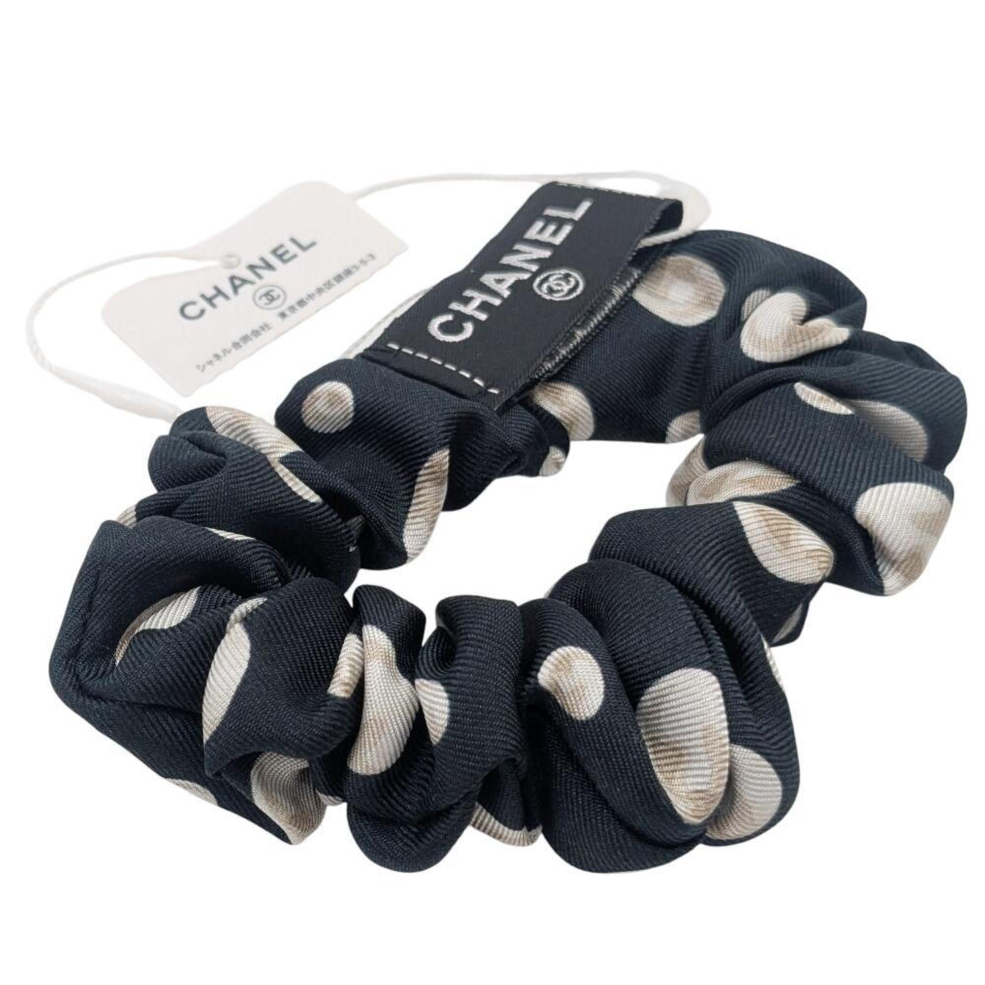 Chanel CHANEL Scrunchie Black Polka Dot Hair Accessory for Women Size ONE SIZE - 5 Thumbnail