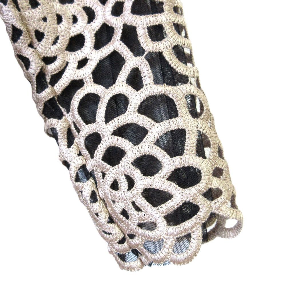 Other Other TADASHI SHOJI Cutwork Lace Dress Others Dresses DUTY FREE for USA Size ONE SIZE - 5 Thumbnail