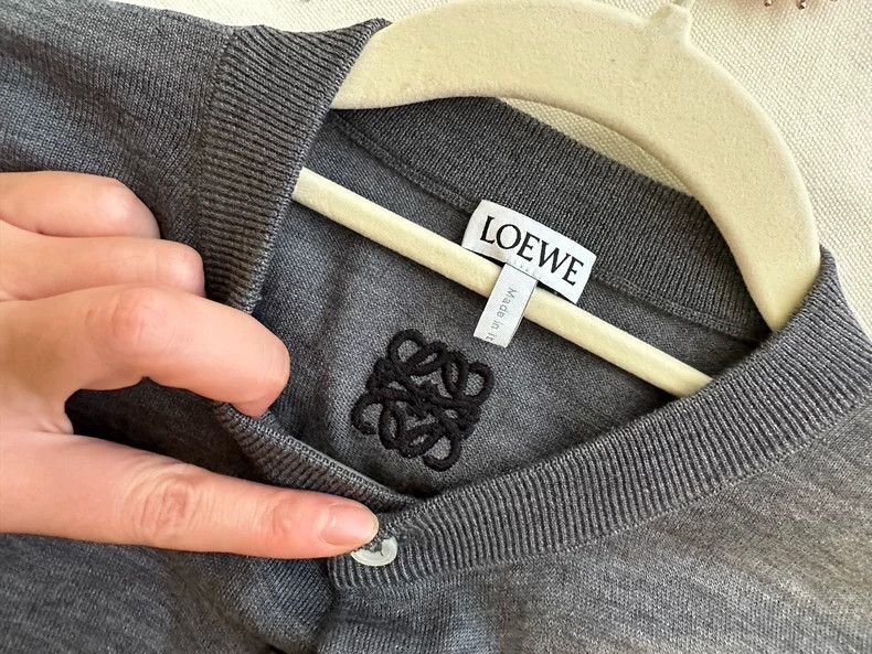 Loewe Loewe Wool Loose Fit Cardigan - dmc Size US XS / EU 42 / 0 - 5 Thumbnail