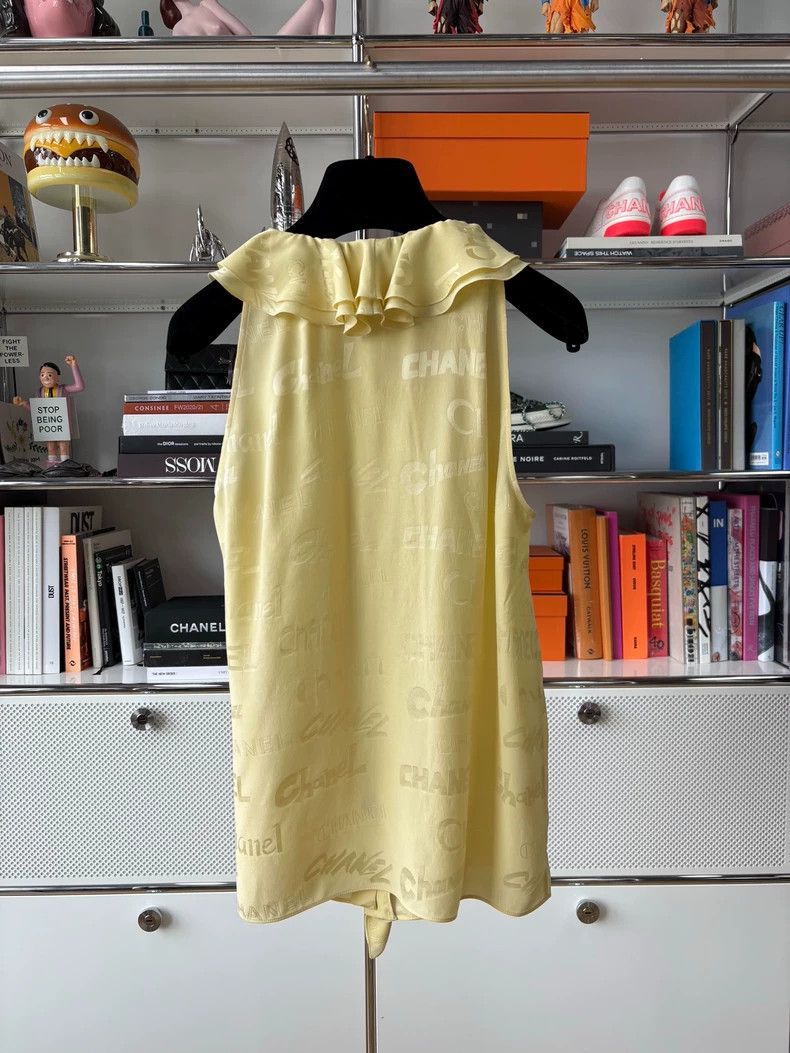 Chanel Chanel Silk Sleeveless Top with Ruffles - dmc Size US XS / EU 42 / 0 - 2 Thumbnail