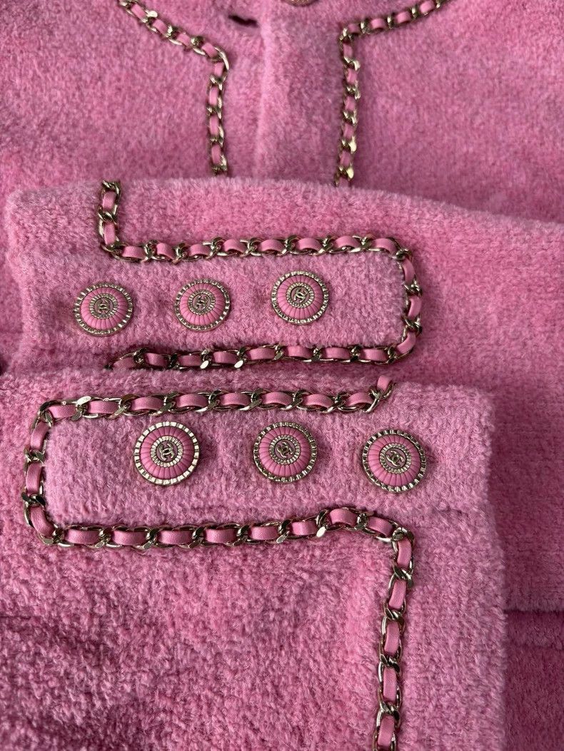 Chanel Chanel Pink Classic Knit Cardigan Jacket - dmc Size US XS / EU 42 / 0 - 5 Thumbnail