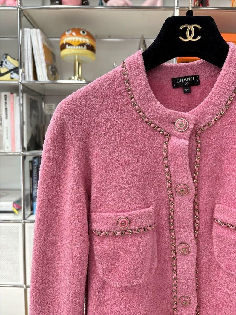 Chanel Chanel Pink Classic Knit Cardigan Jacket - dmc Size US XS / EU 42 / 0 - 2 Thumbnail