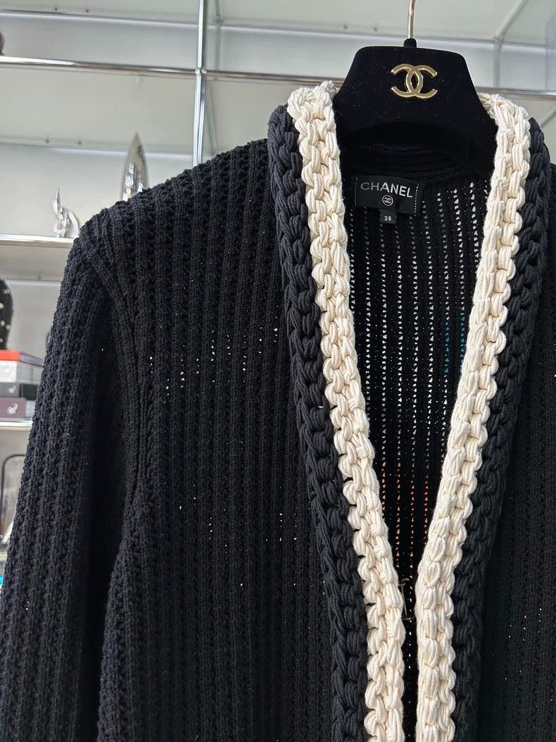 Chanel Chanel Black Cardigan with White Trim - dmc Size US M / EU 48-50 / 2 - 2 Thumbnail
