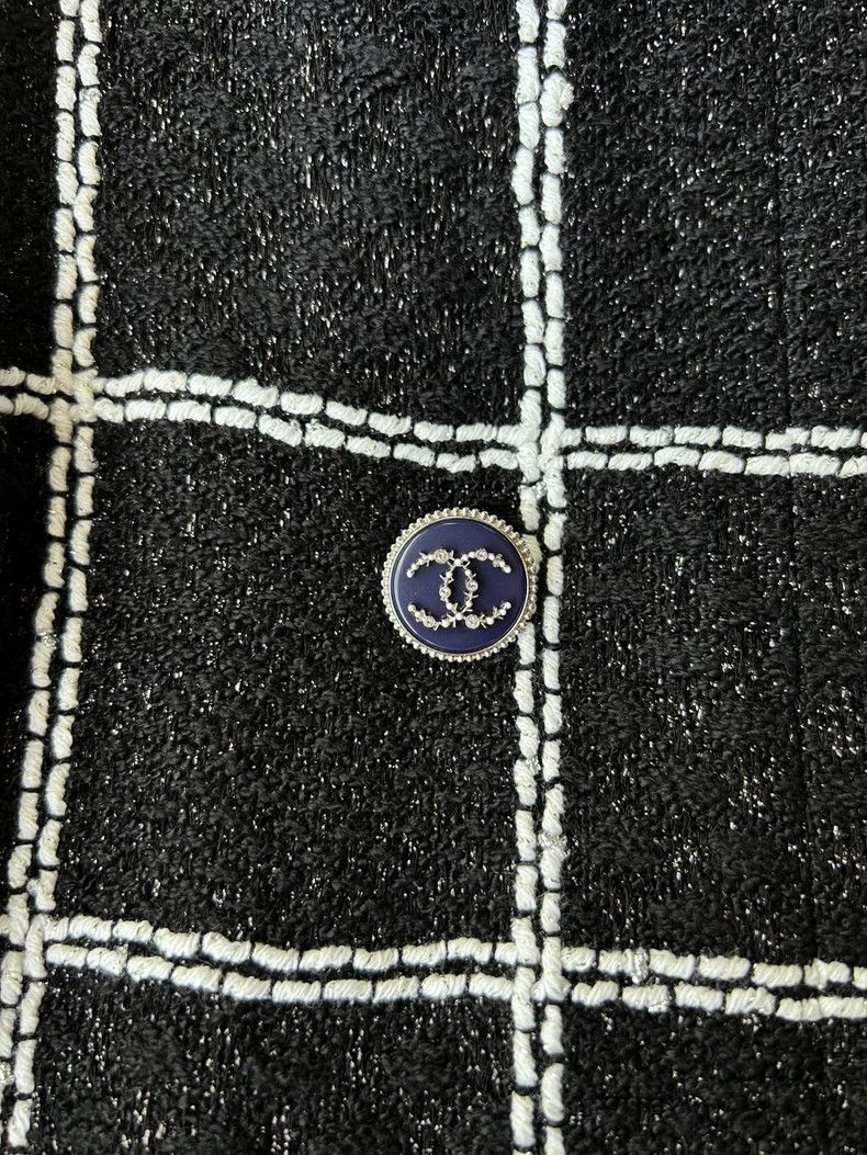 Chanel Chanel Black and White Checkered Ruffled Collar Jacket - dmc Size US M / EU 48-50 / 2 - 5 Thumbnail