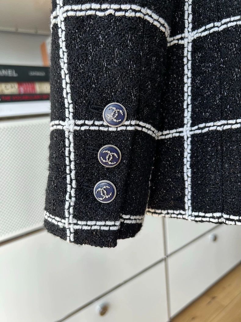 Chanel Chanel Black and White Checkered Ruffled Collar Jacket - dmc Size US M / EU 48-50 / 2 - 4 Thumbnail