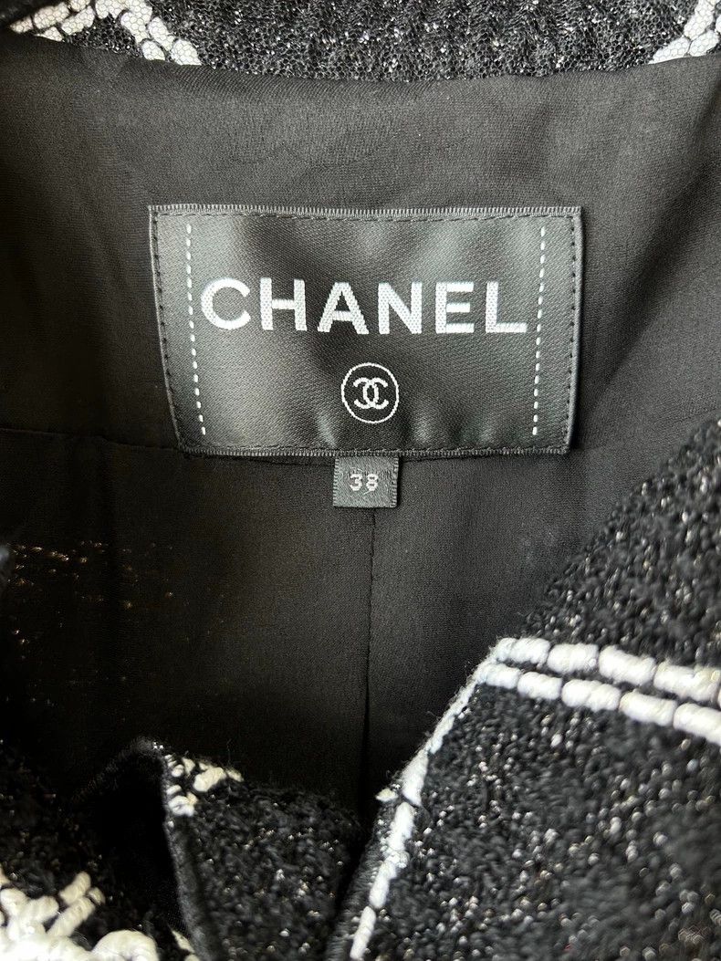 Chanel Chanel Black and White Checkered Ruffled Collar Jacket - dmc Size US M / EU 48-50 / 2 - 6 Thumbnail