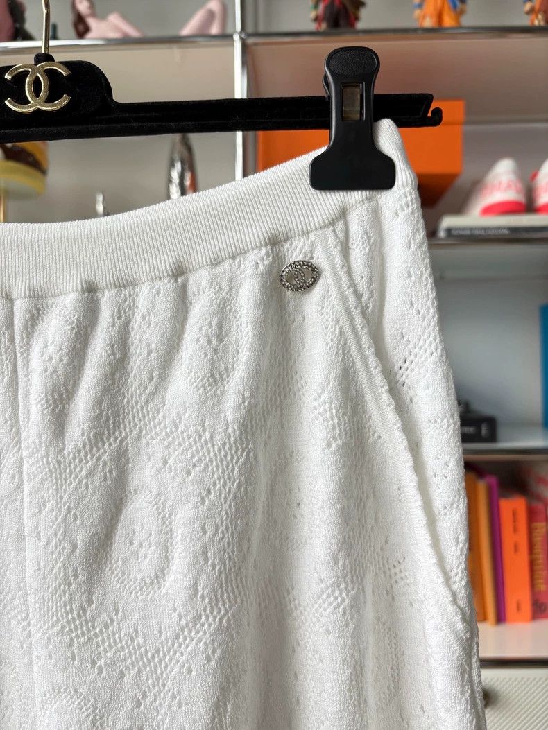 Chanel Chanel White Crochet Wide-Leg Pants - dmc Size US 36 / EU 52 - 2 Thumbnail