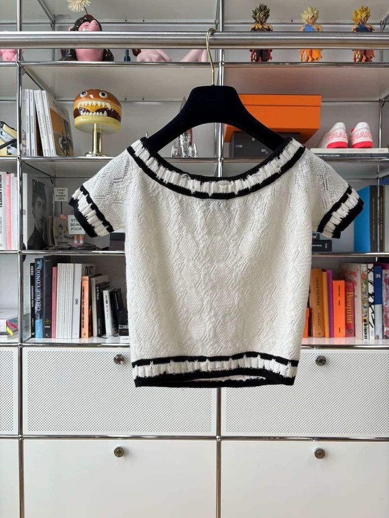 Chanel Chanel Cashmere Short Sleeve Knit Top - dmc Size US XS / EU 42 / 0 - 4 Thumbnail