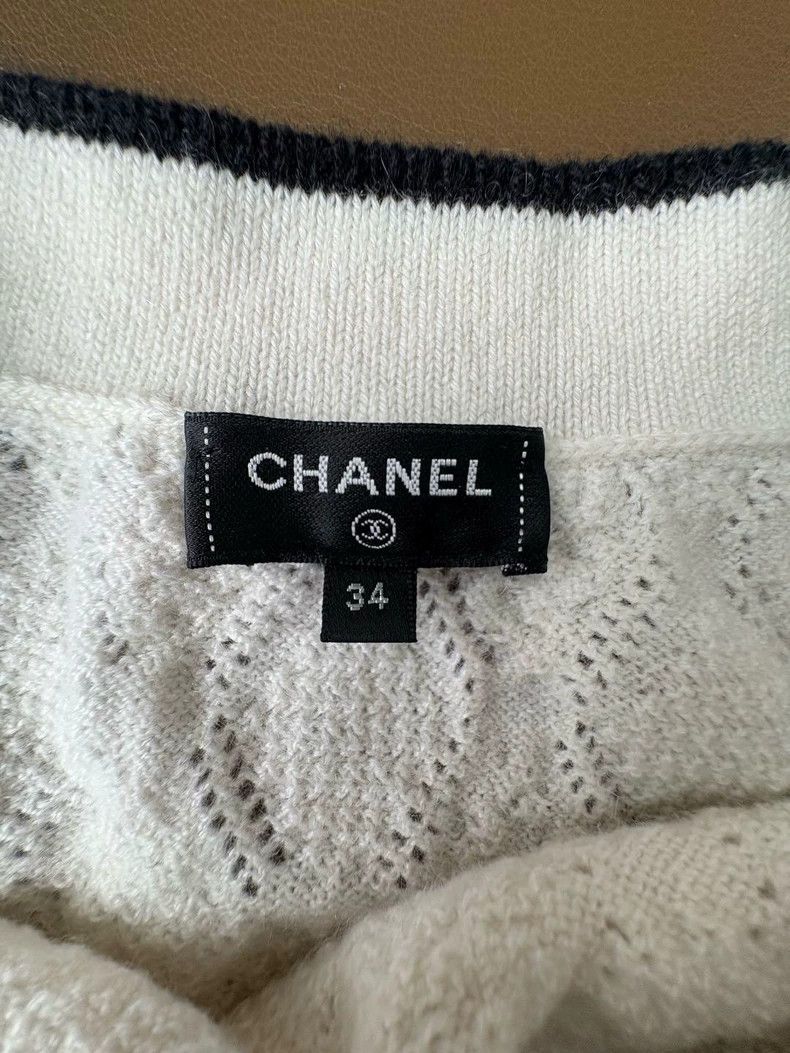 Chanel Chanel Cashmere Short Sleeve Knit Top - dmc Size US XS / EU 42 / 0 - 5 Thumbnail