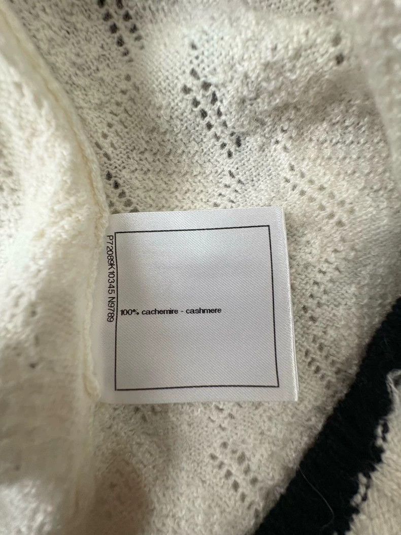 Chanel Chanel Cashmere Short Sleeve Knit Top - dmc Size US XS / EU 42 / 0 - 7 Thumbnail