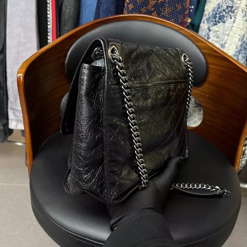 Yves Saint Laurent YSL Niki Medium Leather Shoulder Bag - dmc Size ONE SIZE - 5 Thumbnail