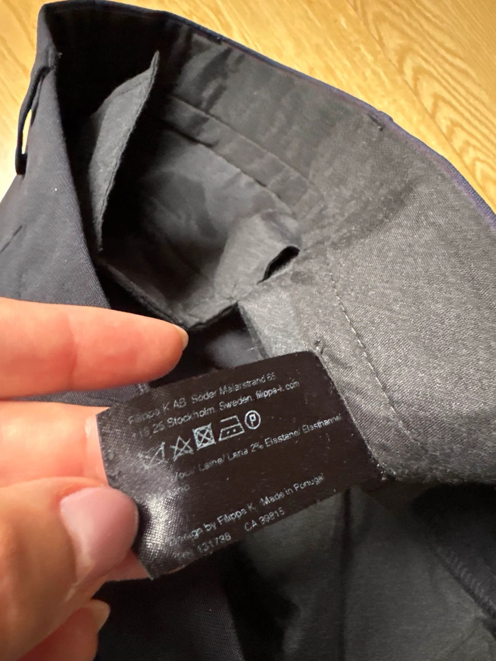 Filippa K Filippa K Luisa Cropped Cool Wool Slacks Pants Size 25" / US 0 / IT 36 - 4 Thumbnail
