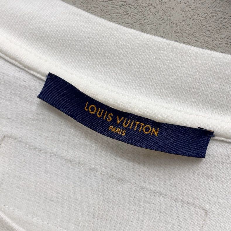 Louis Vuitton Louis Vuitton White Short Sleeve T-shirt - dmc Size US L / EU 52-54 / 3 - 6 Thumbnail