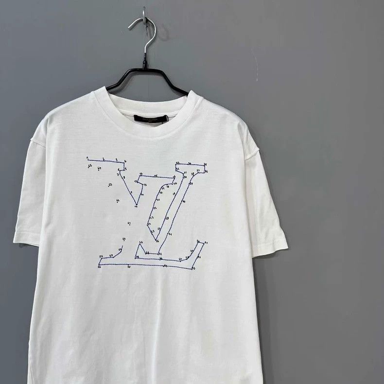 Louis Vuitton Louis Vuitton Logo Short Sleeve T-Shirt - dmc Size US M / EU 48-50 / 2 - 2 Thumbnail