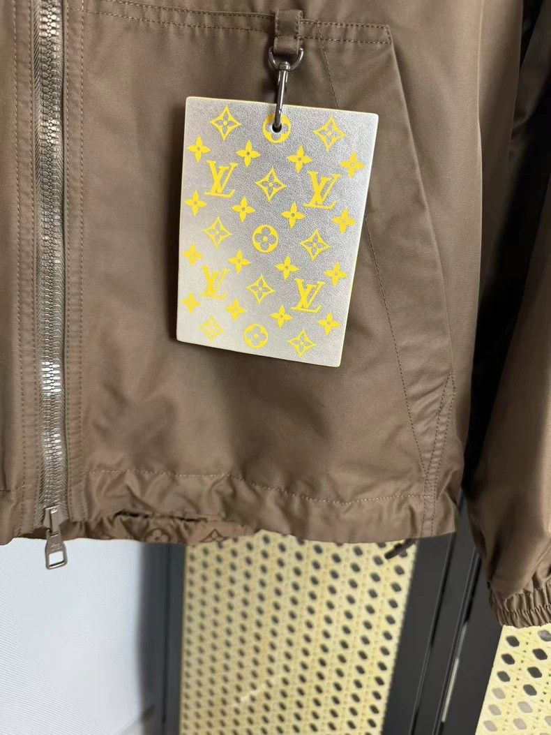 Louis Vuitton Louis Vuitton Reversible Logo Windbreaker Jacket - dmc Size US L / EU 52-54 / 3 - 5 Thumbnail