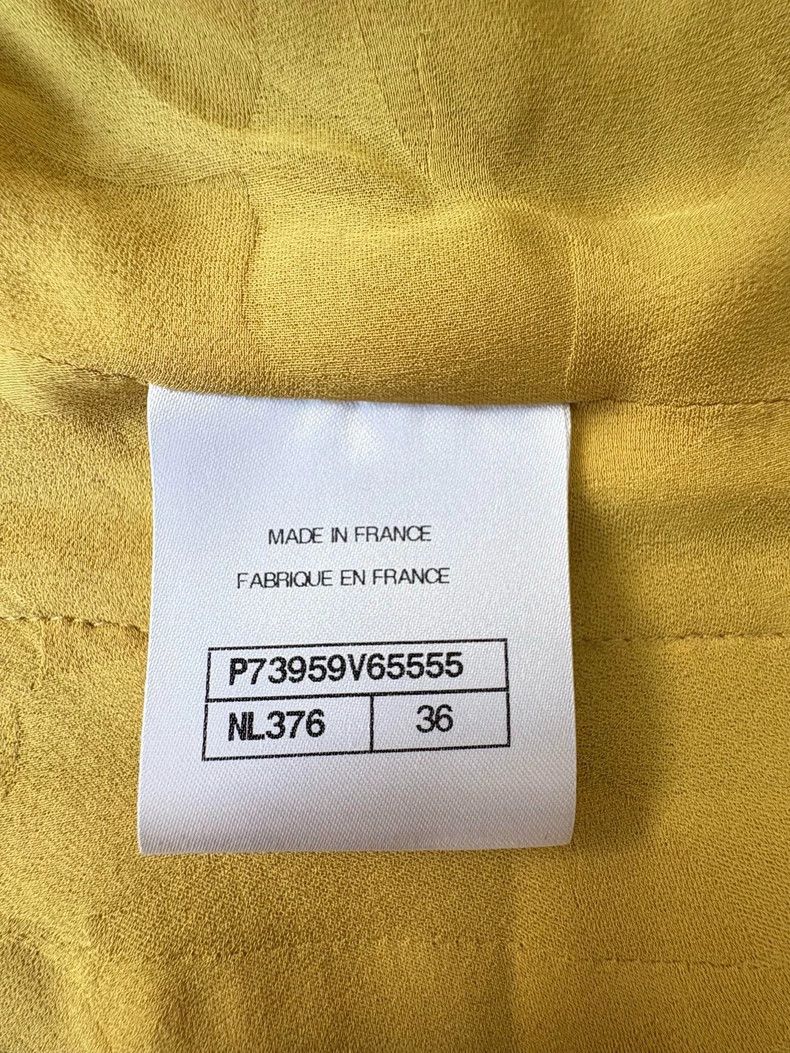 Chanel 23C Gold Diamond Button Knit Jacket - dmc