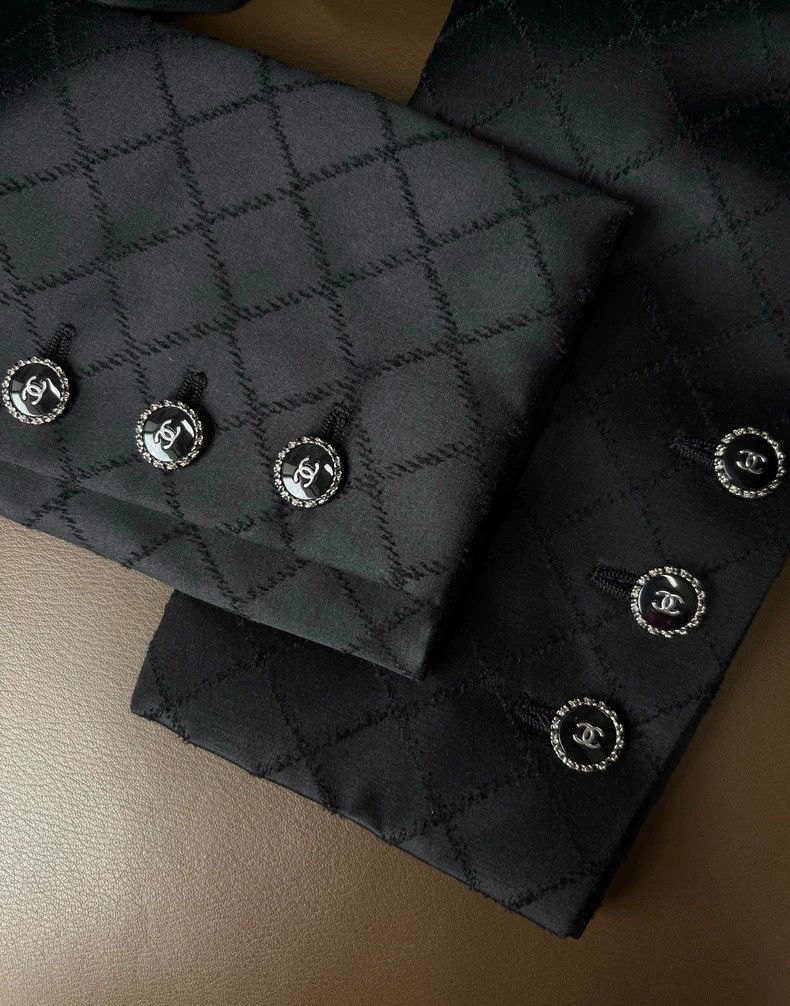 Chanel Chanel Black Double-Breasted Quilted Coat - dmc Size US L / EU 52-54 / 3 - 6 Thumbnail