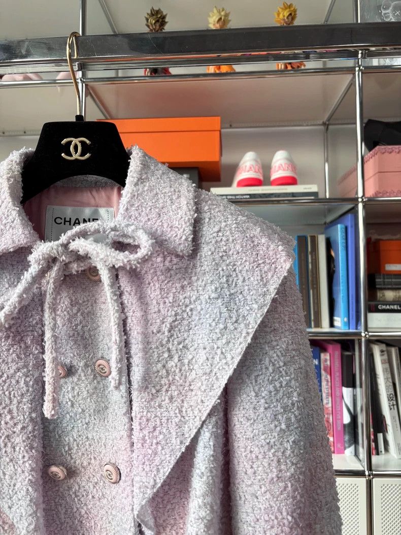 Chanel Chanel Gradient Purple Ruffled Bow Jacket - dmc Size US M / EU 48-50 / 2 - 3 Thumbnail