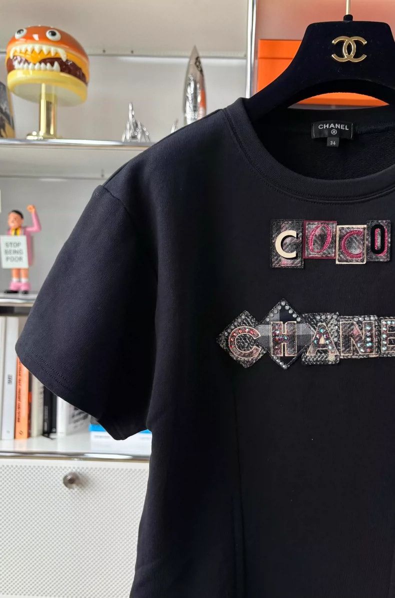 Chanel Chanel 21B Crystal Letter Short Sleeve Tee - dmc Size US XS / EU 42 / 0 - 3 Thumbnail