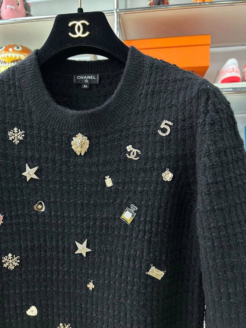 Chanel Chanel 18 Ski Series Cashmere Sweater - dmc Size US XS / EU 42 / 0 - 2 Thumbnail