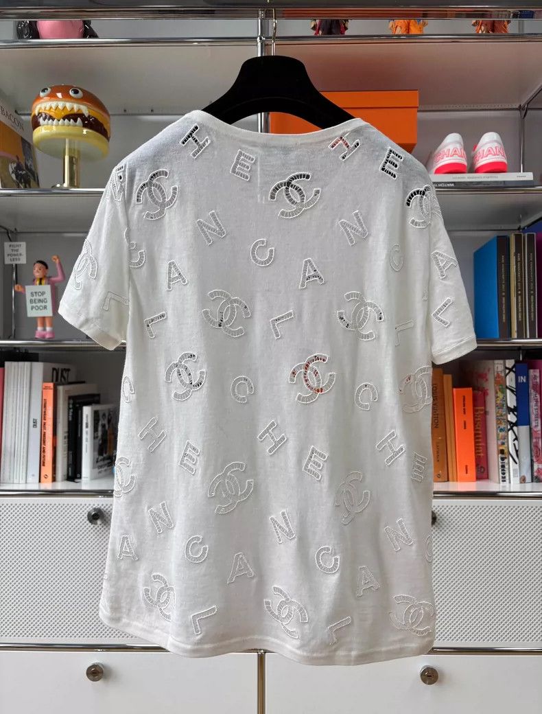 Chanel Chanel 20 Early Spring White Letter Logo Double C Hollow Short-Sleeve T-Shirt - dmc Size US XS / EU 42 / 0 - 3 Thumbnail