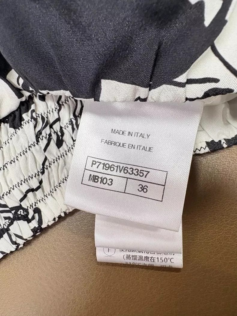 Chanel Chanel Black White Graffiti Camellia Top - dmc Size US S / EU 44-46 / 1 - 5 Thumbnail