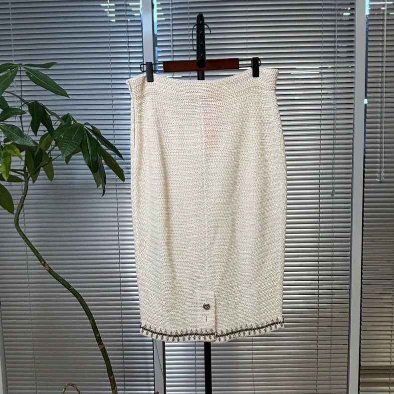 Chanel Chanel Tweed A-line Midi Skirt - dmc Size US 31 - 7 Thumbnail