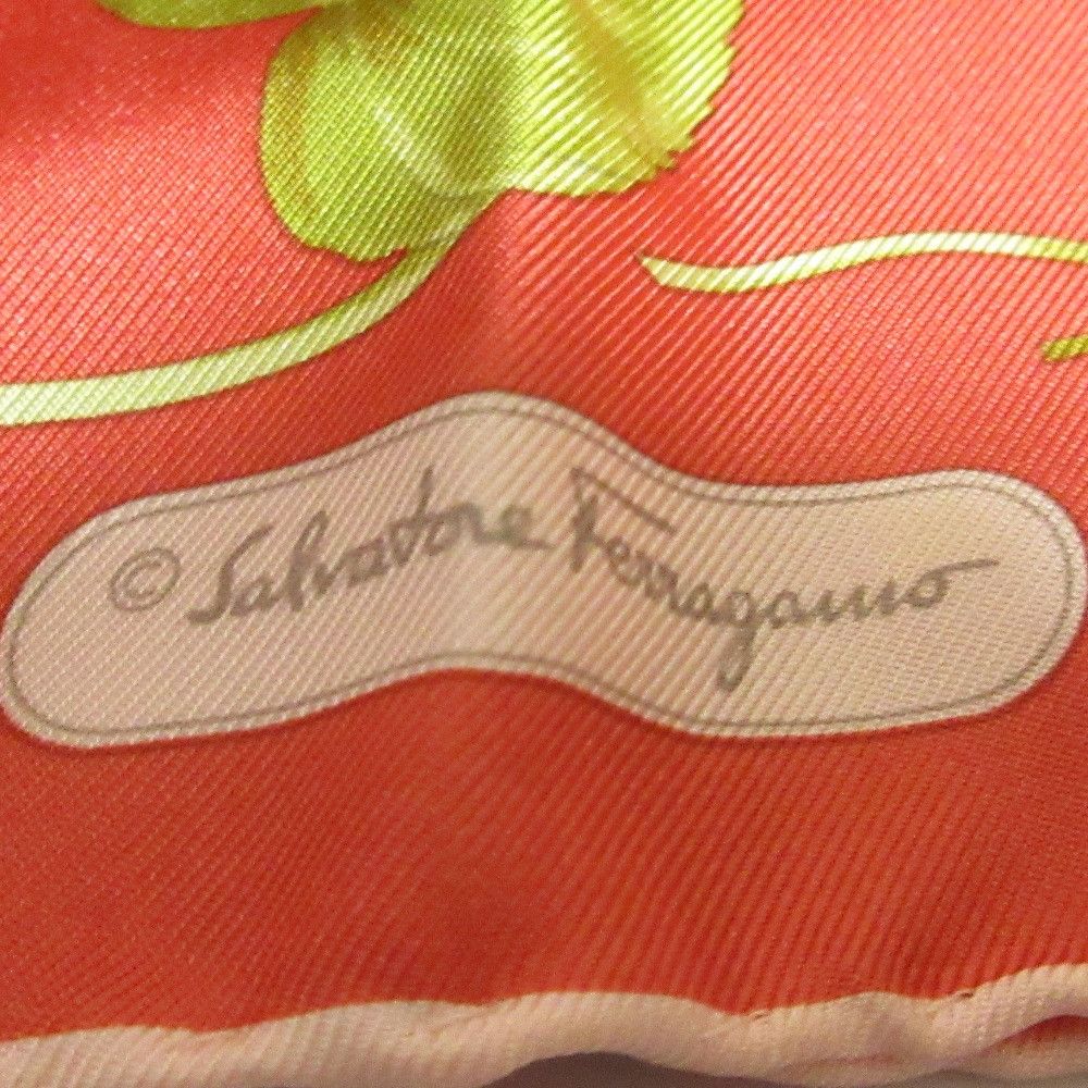 Salvatore Ferragamo Salvatore Ferragamo Salvatore Ferragamo Flower Print Silk Scarf Others Scarf DUTY FREE for USA Size ONE SIZE - 4 Thumbnail